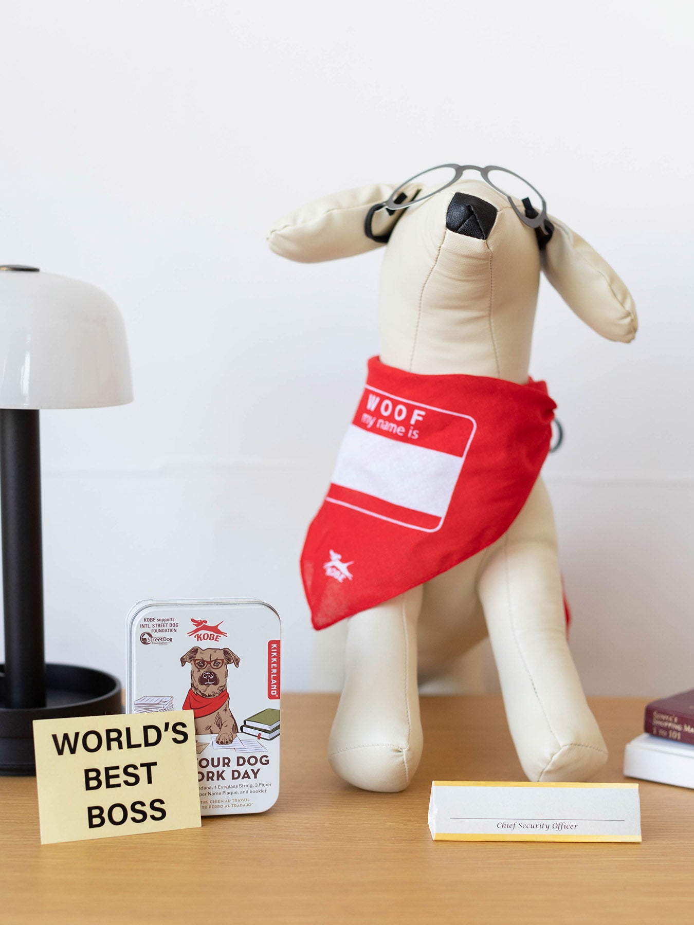 KOBE TAKE YOUR DOG TO WORK DAY KIT（犬のお仕事キット）｜文具
