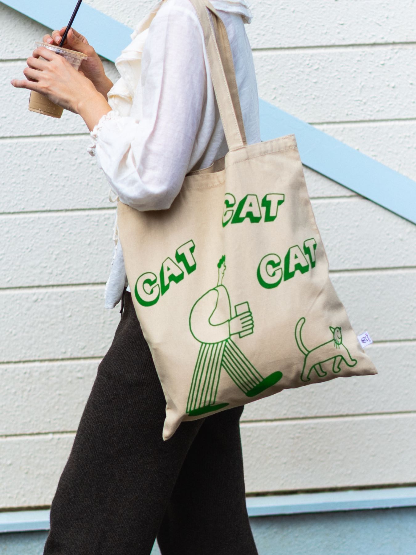 STOMACHACHE. × Orneko トートバッグ