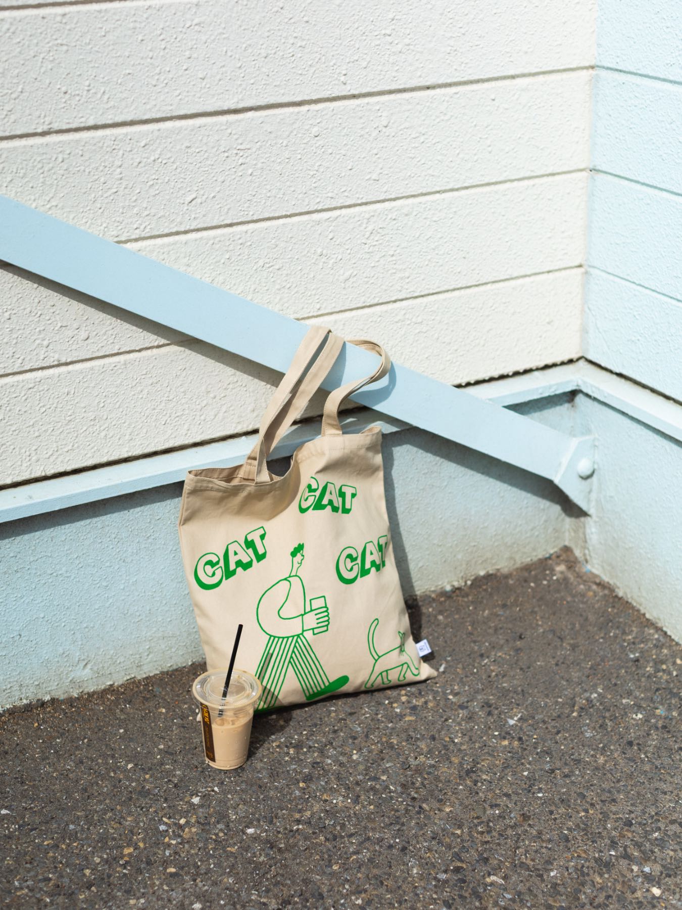 STOMACHACHE. × Orneko トートバッグ