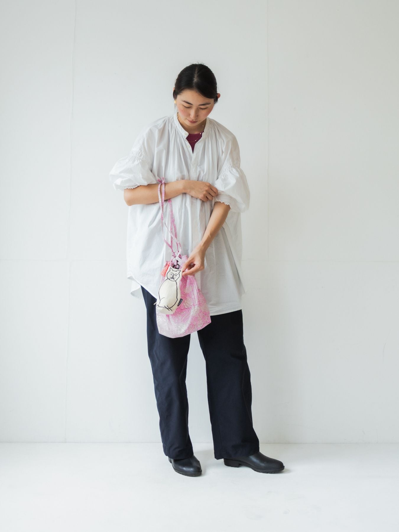 ROOTOTE × Orneko オスワリネコポーチ