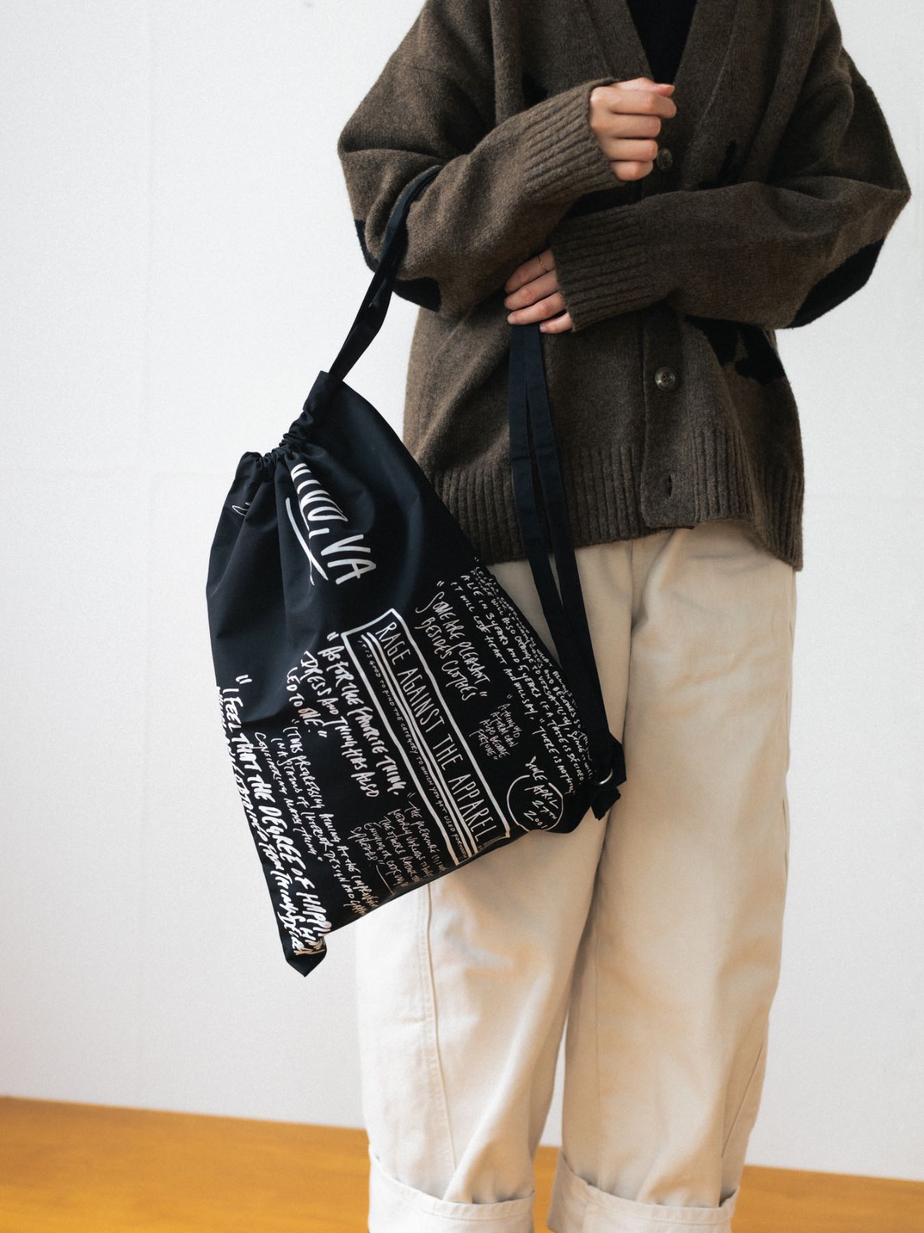 MGNO.6 × ViVO,VA オリジナルバッグ／ブラック