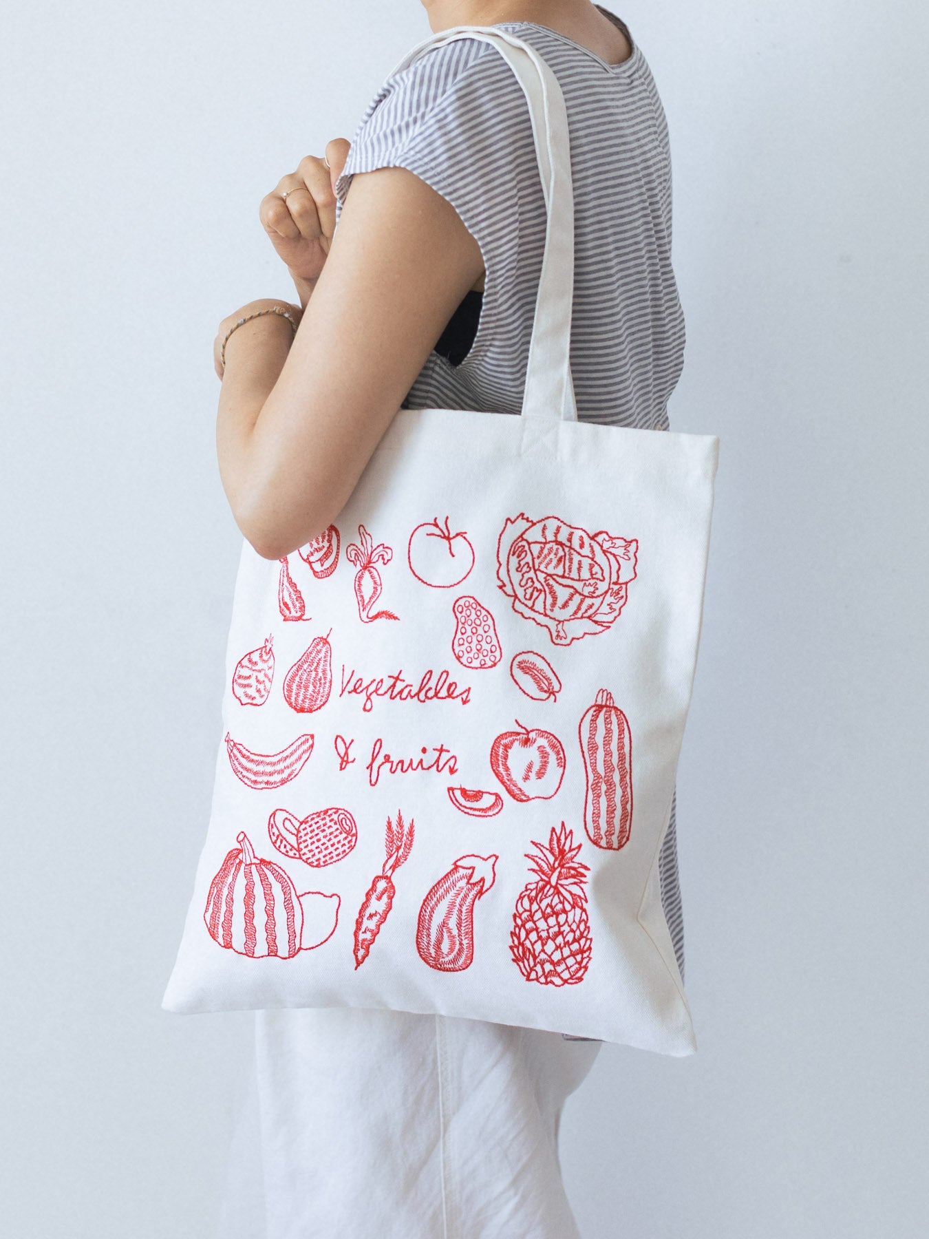 刺繍キャンバスバッグ｜バッグ｜オルネ ド フォイユ公式オンライン