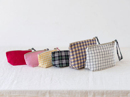 fog linen work × Orné de Feuilles ポーチ 2026