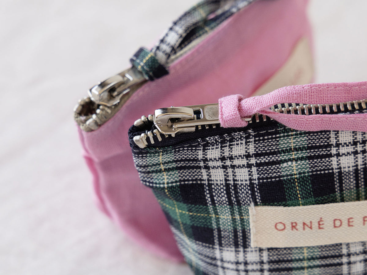 fog linen work × Orné de Feuilles ポーチ 2026