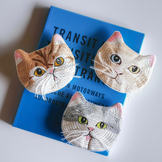 小菅くみ × Orneko 刺繍ポーチ