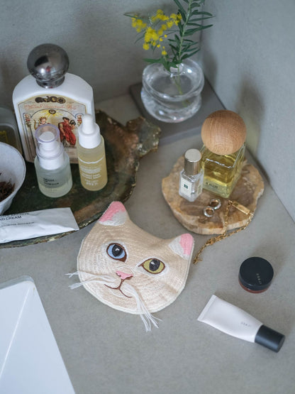 小菅くみ × Orneko 刺繍ポーチ