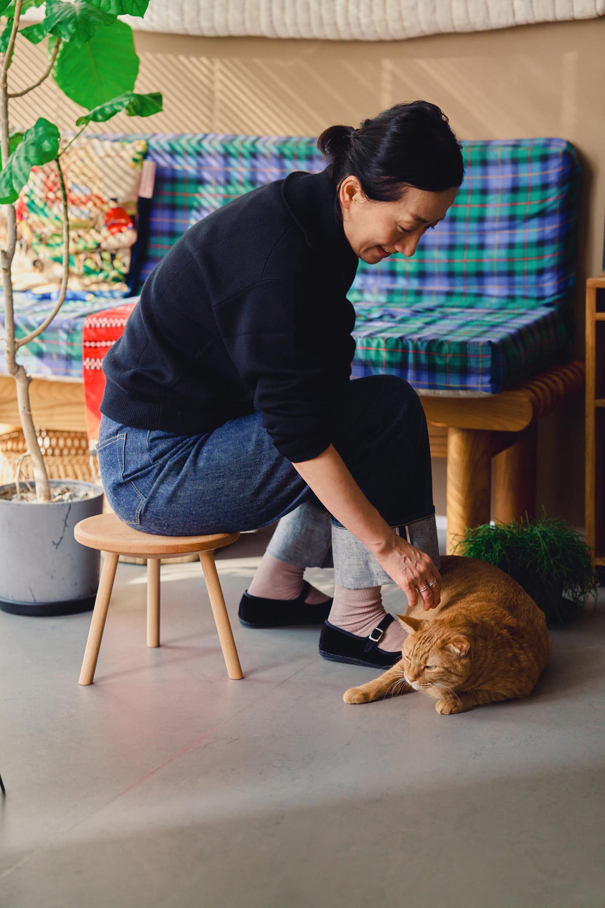 3legs stool（3本脚スツール）｜家具｜オルネ ド フォイユ公式