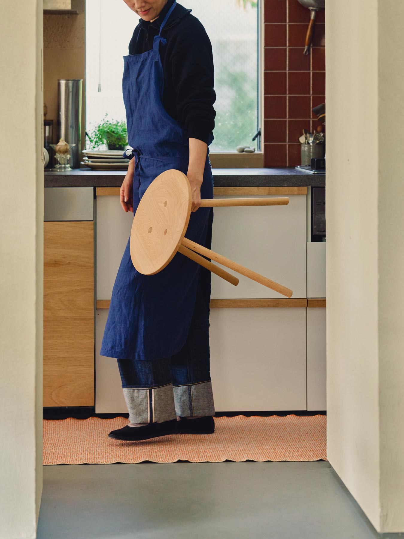 オーダー　3本足のスツール　3点 3legs stool（3本脚スツール）｜家具｜オルネ ド フォイユ公式