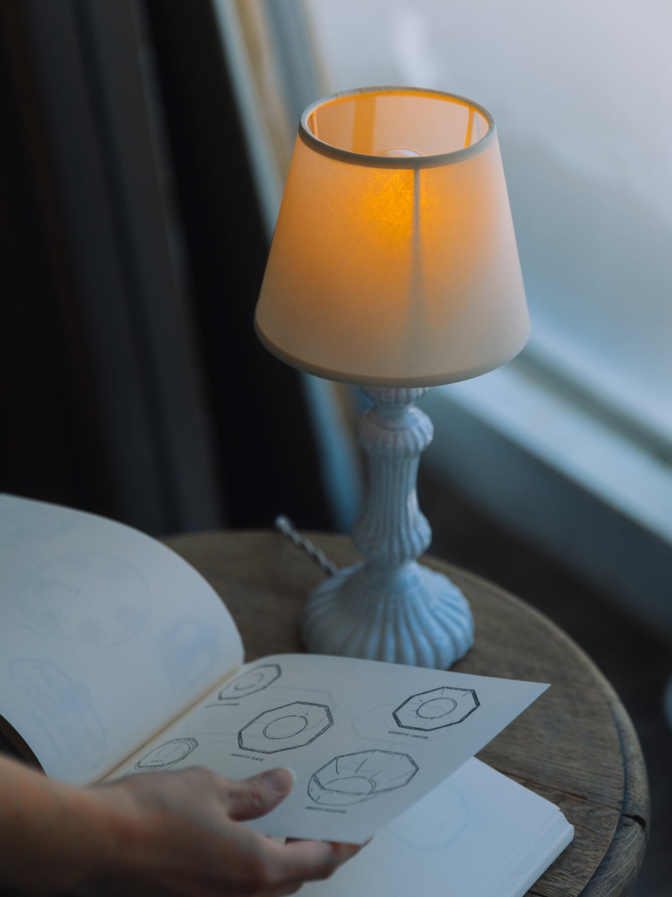 Astier de Villatte Peggy テーブルランプ｜スタンドランプ