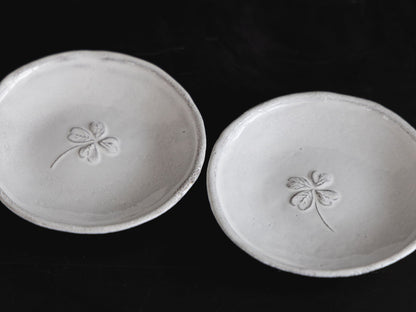 Astier de Villatte プレート 13cm／Trefle