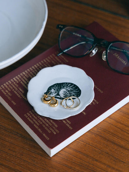 Astier de Villatte John Derian スリーピングキャットディッシュ