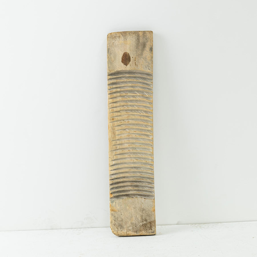 bct0025　ヴィンテージオブジェ洗濯板／A<br>幅56.5cm×奥行12.5cm×高さ2.5cm／重さ780g