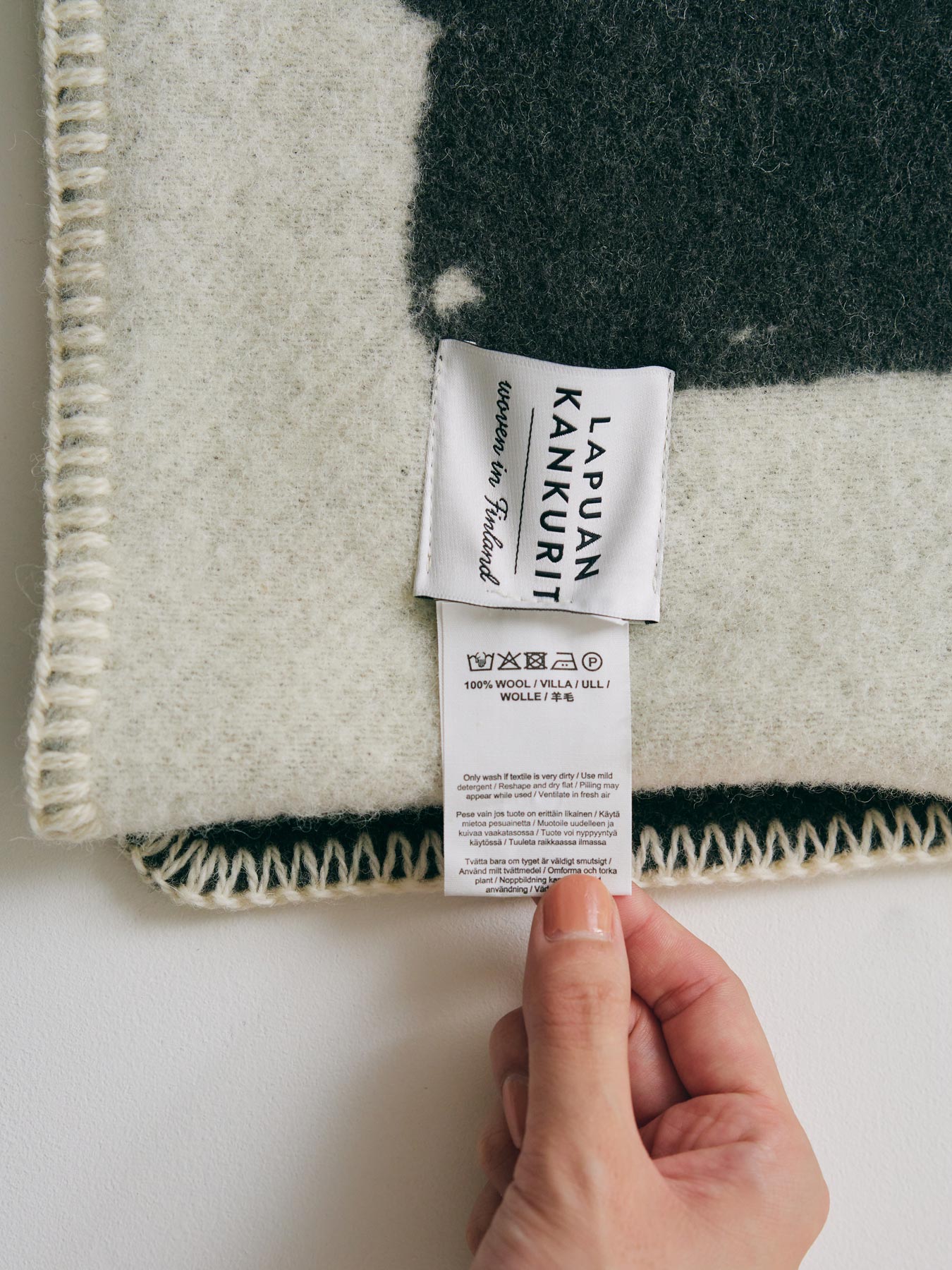 LAPUAN KANKURIT ウールブランケット KISSANPÄIVÄT（キャット）