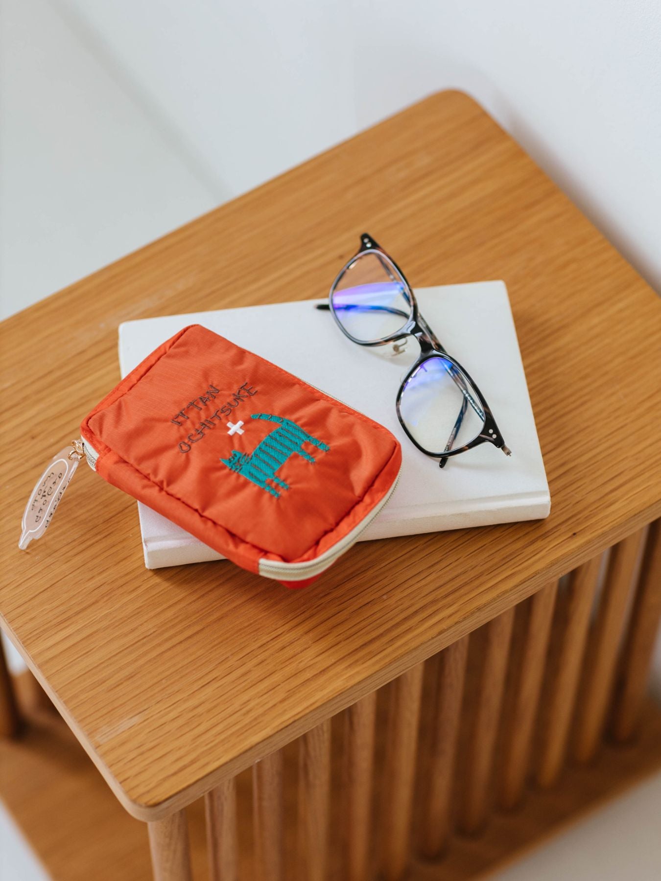 kusetsuyo くせ強 シリーズ（ポーチ）