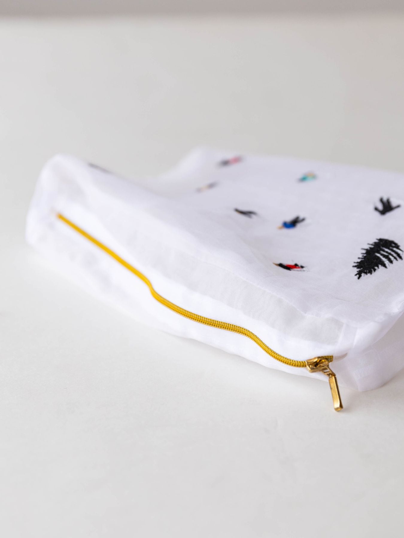 Brigitte Tanaka ミニポーチ／Pochette Skieurs