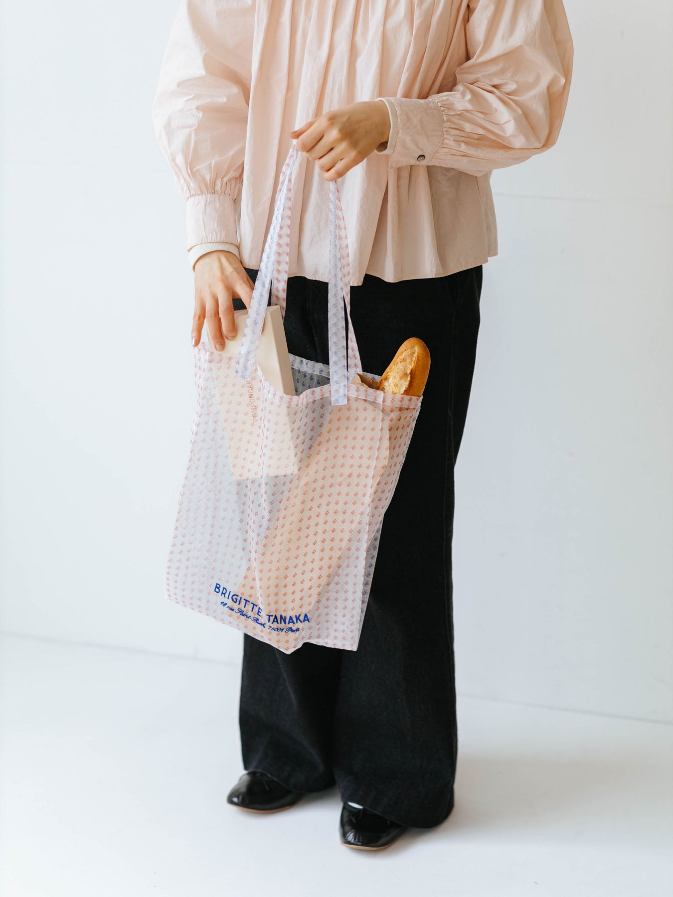 Brigitte Singh 希少30cmサイズ 巾着バッグ ポーチ(大) Brigitte Tanaka バッグ／Mini BT Logos Bag｜バッグ｜オルネ ド