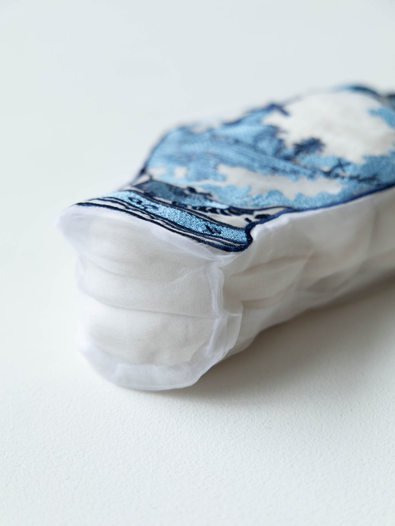 底面と側面はマチ付き