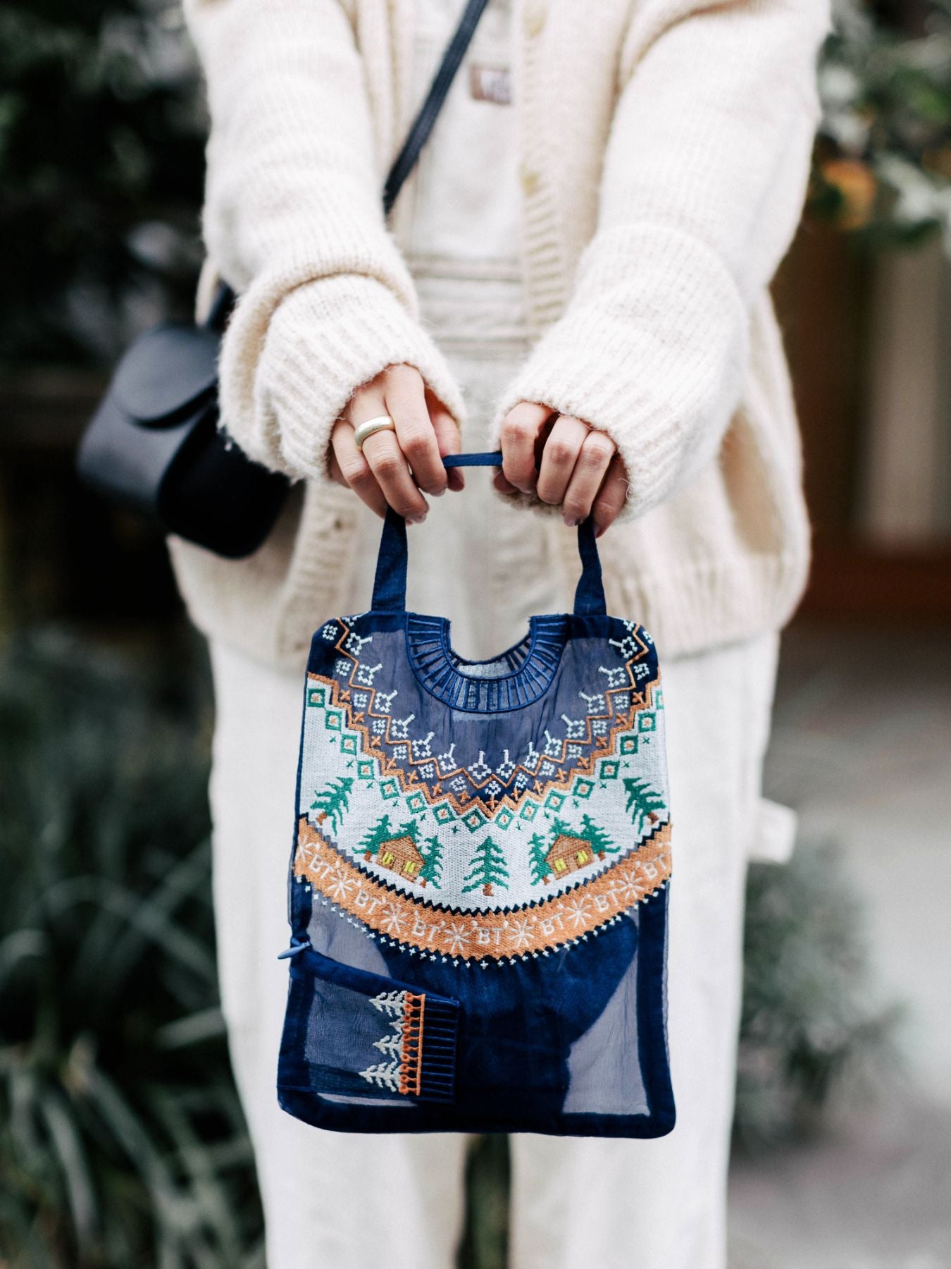 Brigitte Tanaka ミニポーチ／Pochette Grande Pull Bleu｜ポーチ