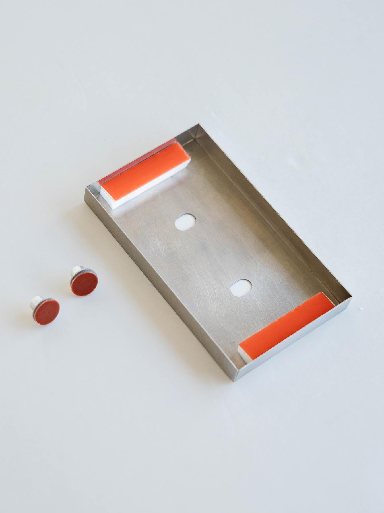 裏面　※画像はプッシュタイプ