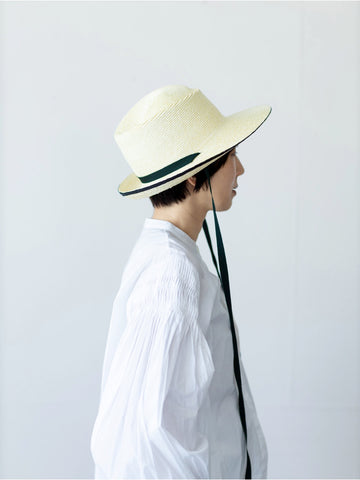 chisaki  Mellu／Panama