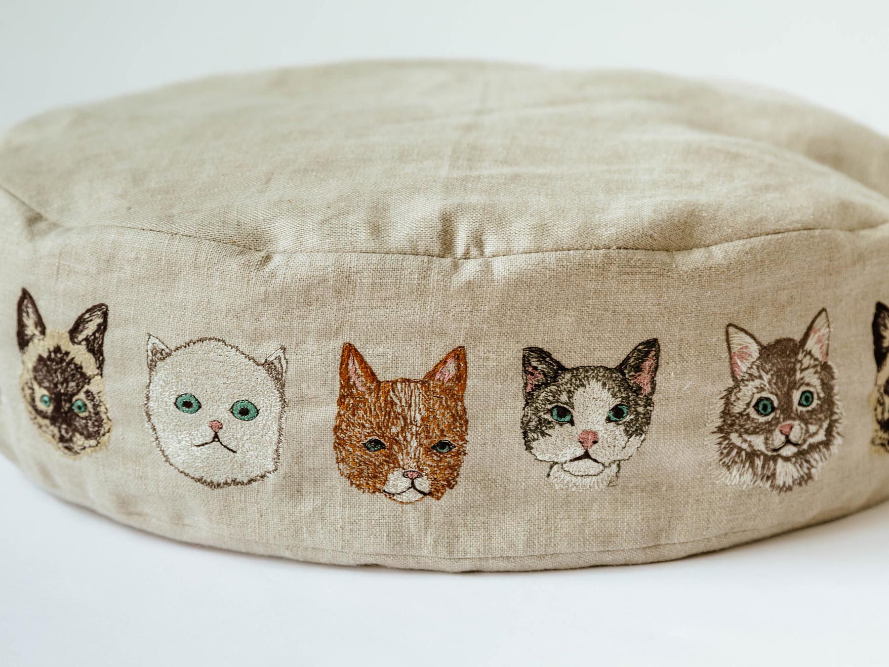 受注販売】Coral & Tusk × Orneko ラウンドネコベッド｜オルネコ