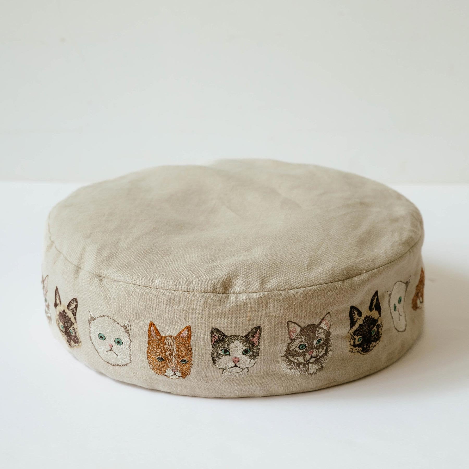 コーラル＆タスク Coral & Tusk オルネコ ラウンドベッド カバー 受注販売】Coral & Tusk × Orneko ラウンドネコベッド｜オルネコ