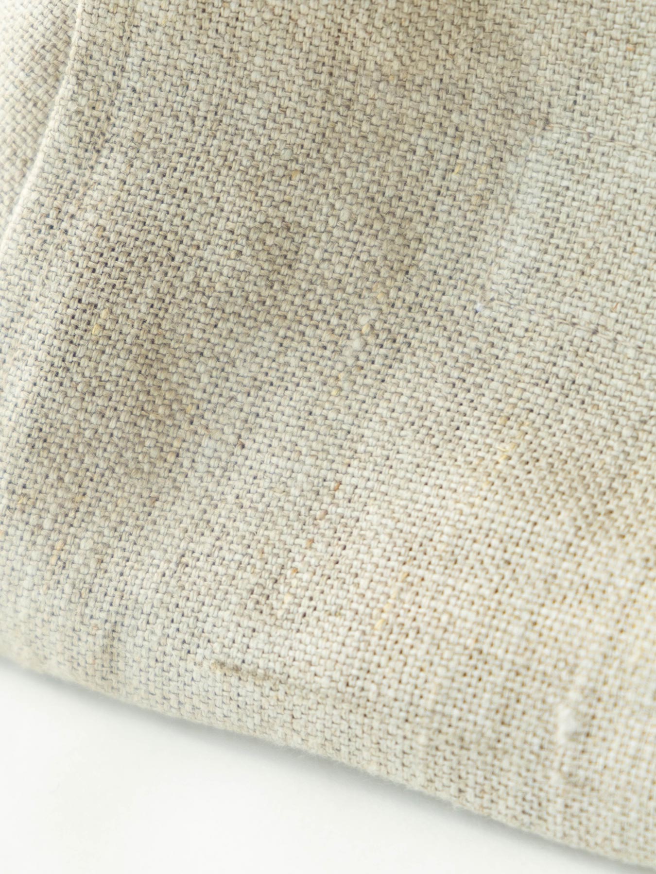 生地ディテール（麻100％）