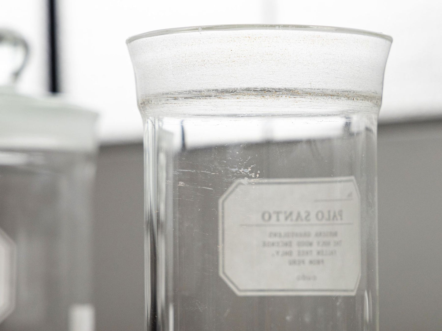 ガラスの中の汚れや異物の例