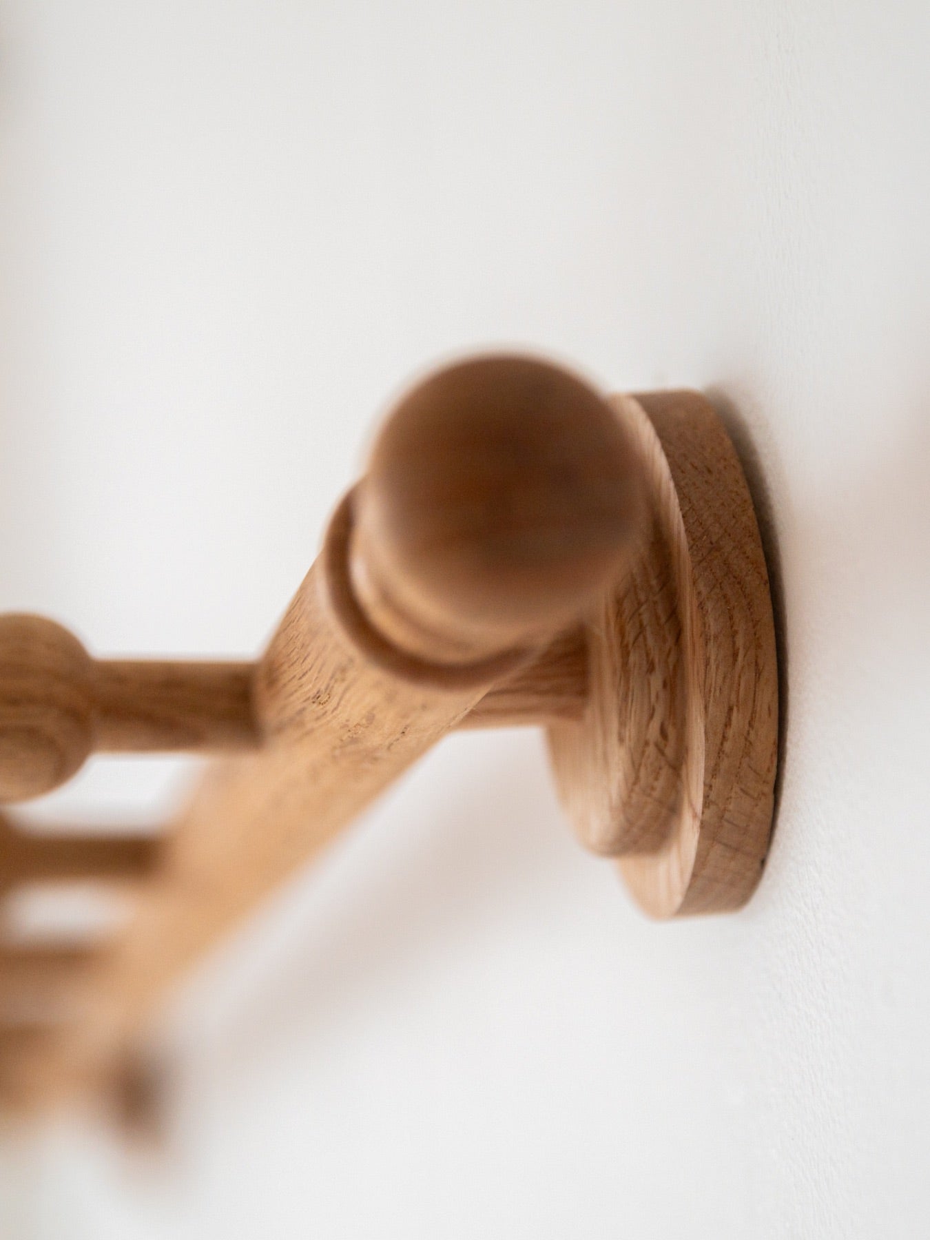 オリジナル・壁掛けコートラック／6フック