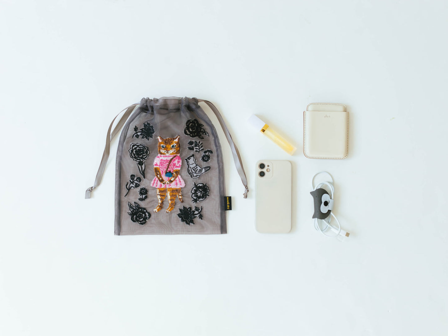 Nathalie Lete／Organdy Drawstring pouch（巾着刺繍ポーチ）