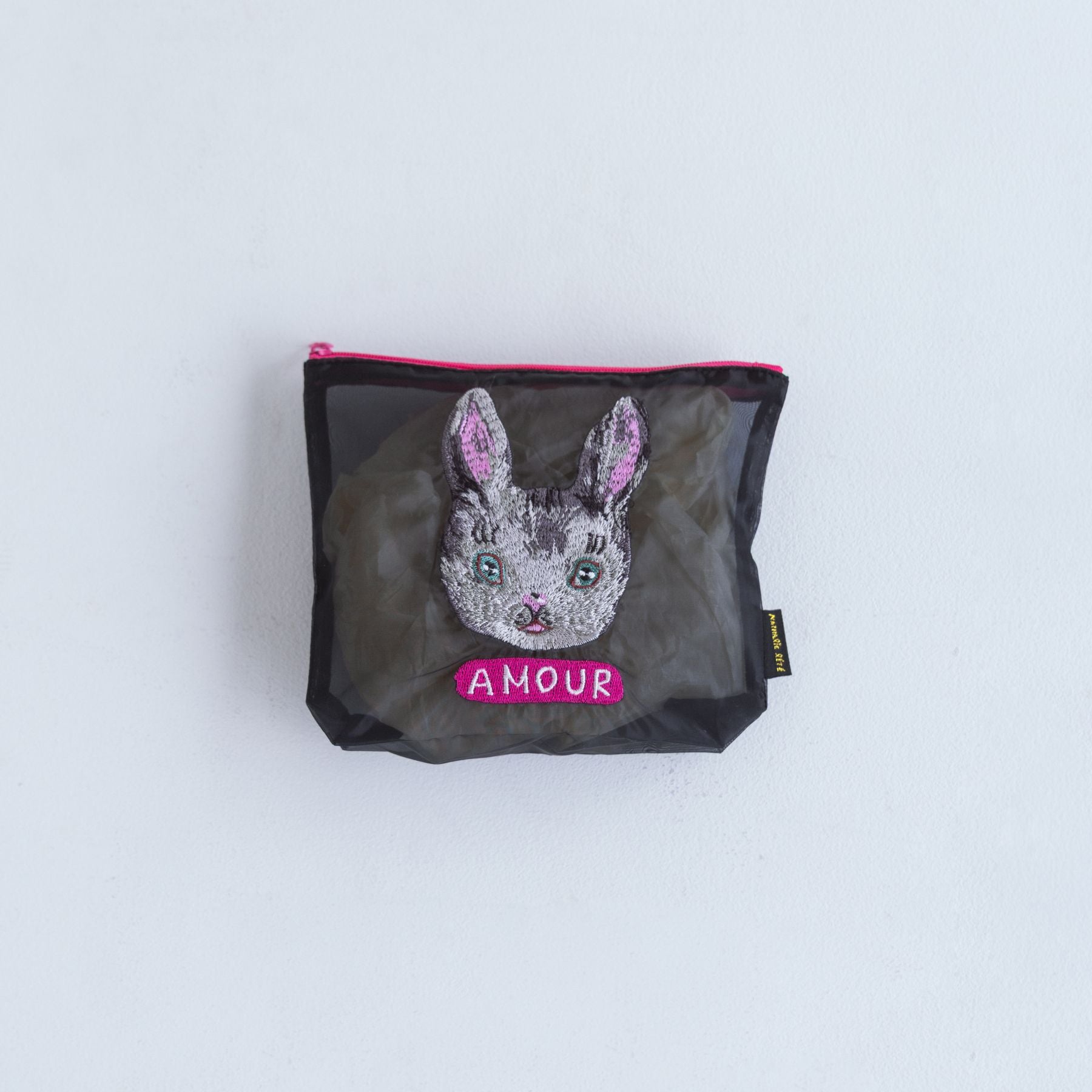 Nathalie Lete／Organdy pouch（刺繍ポーチ）｜ポーチ｜オルネ ド