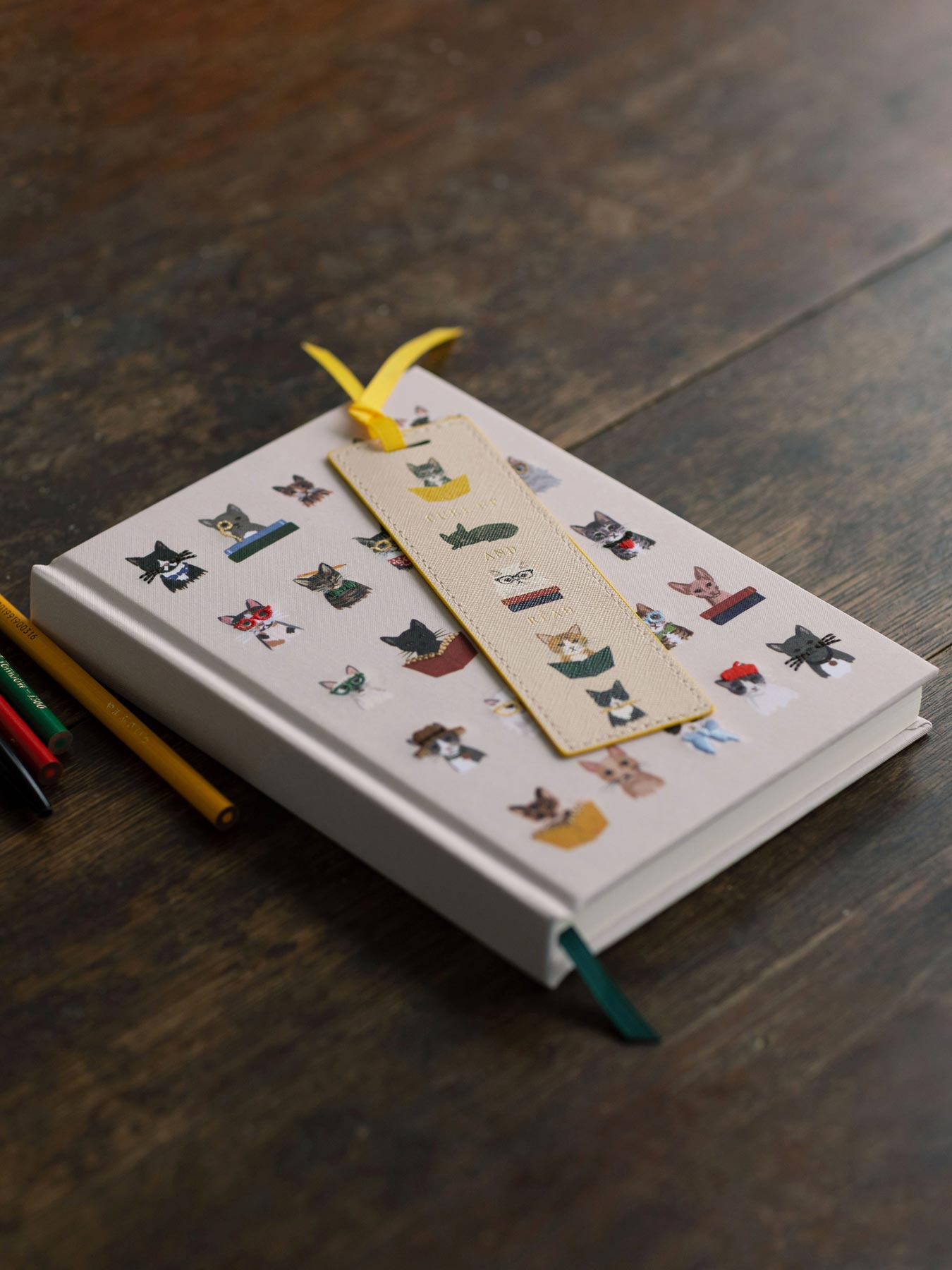 RIFLE PAPER CO. 刺繍ノート｜文具・ステーショナリー｜オルネ ド