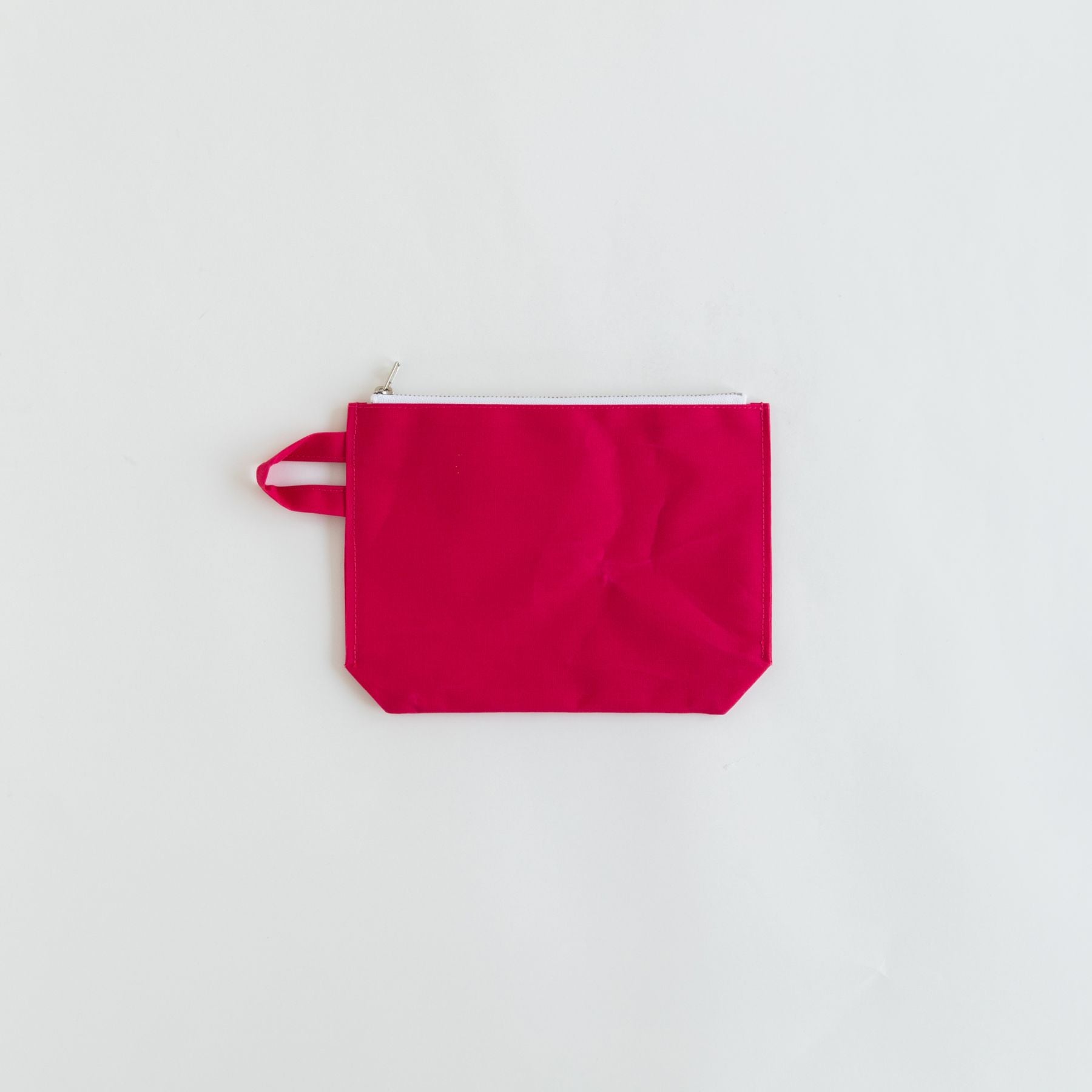 Holdall フラットポーチ｜ポーチ｜オルネ ド フォイユ公式オンライン