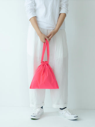 formuniform/Drawstring Bag with Strap SS|バッグ|オルネ ド フォイユ公式オンラインショップ ...