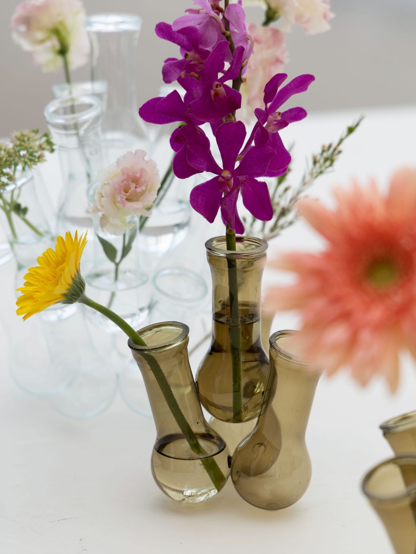 MULTI HOLE VASE（フラワーベース）