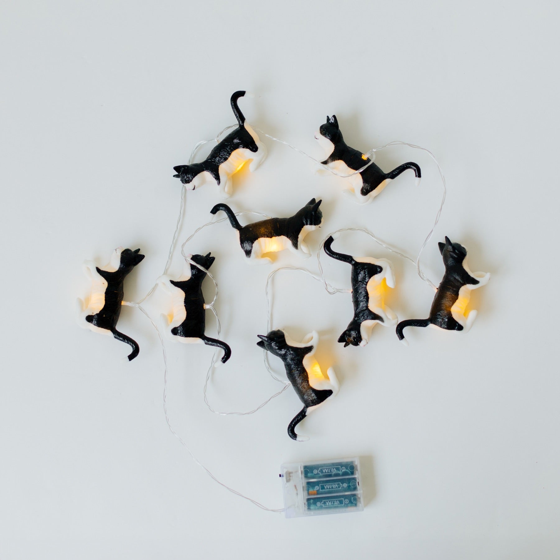 LUMO Cat Garland（猫のLEDガーランド）｜ガーランド・オーナメント