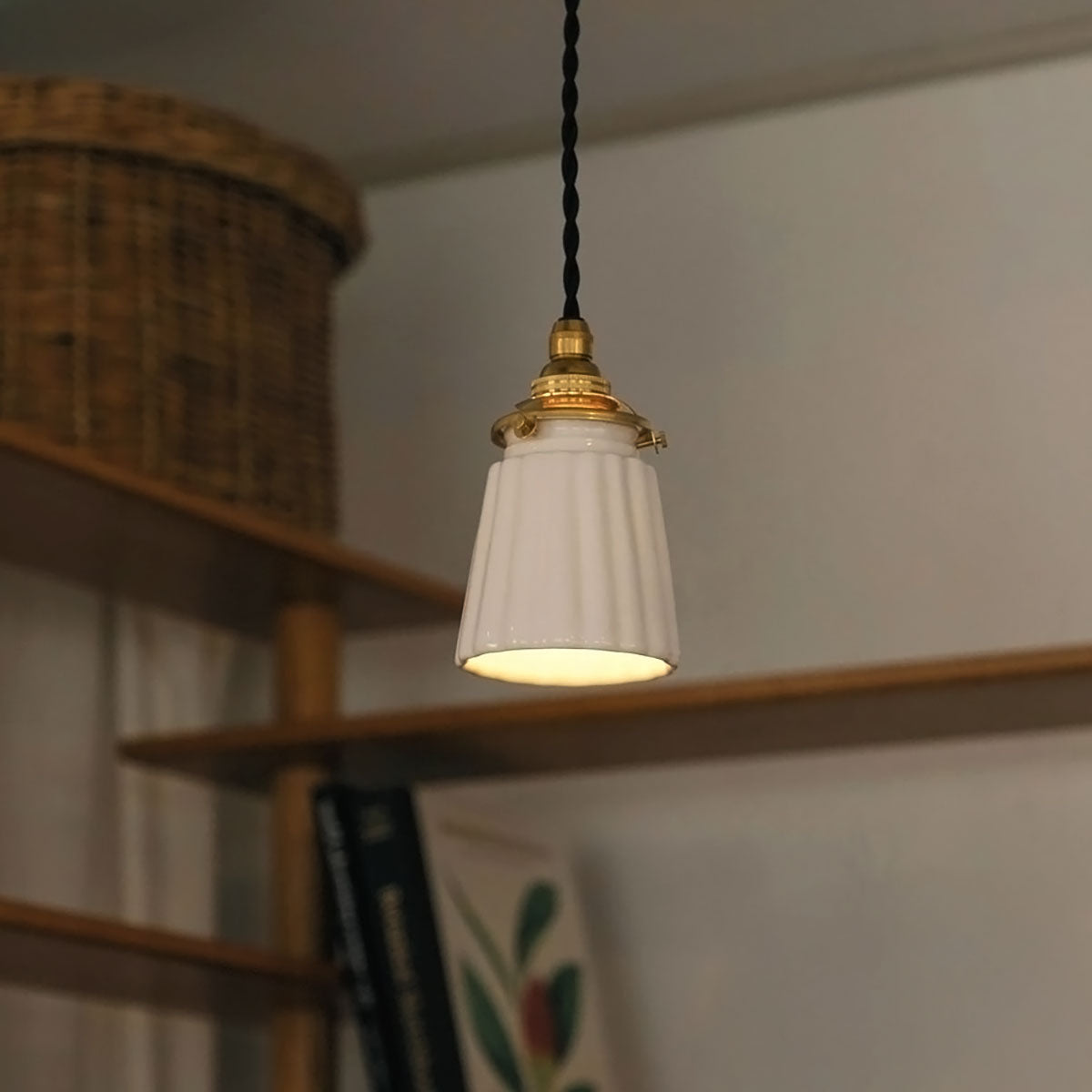 ペンダントライト｜ランプ・照明｜オルネ ド フォイユ 公式オンライン