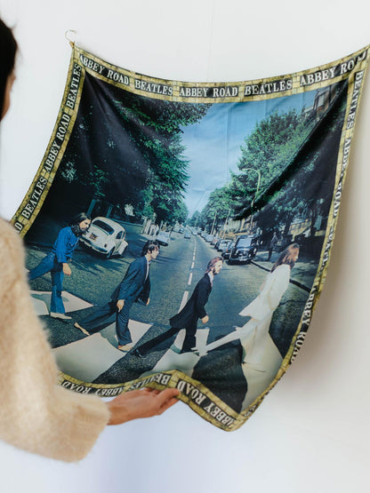 The Beatles Abbey Road スカーフ（スクエア）