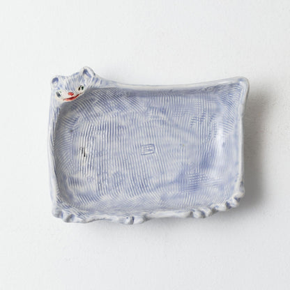 hrt0082-a）ネコ菓子皿（紫）／A<br>幅13.5cm×奥行10.5cm×高さ4cm