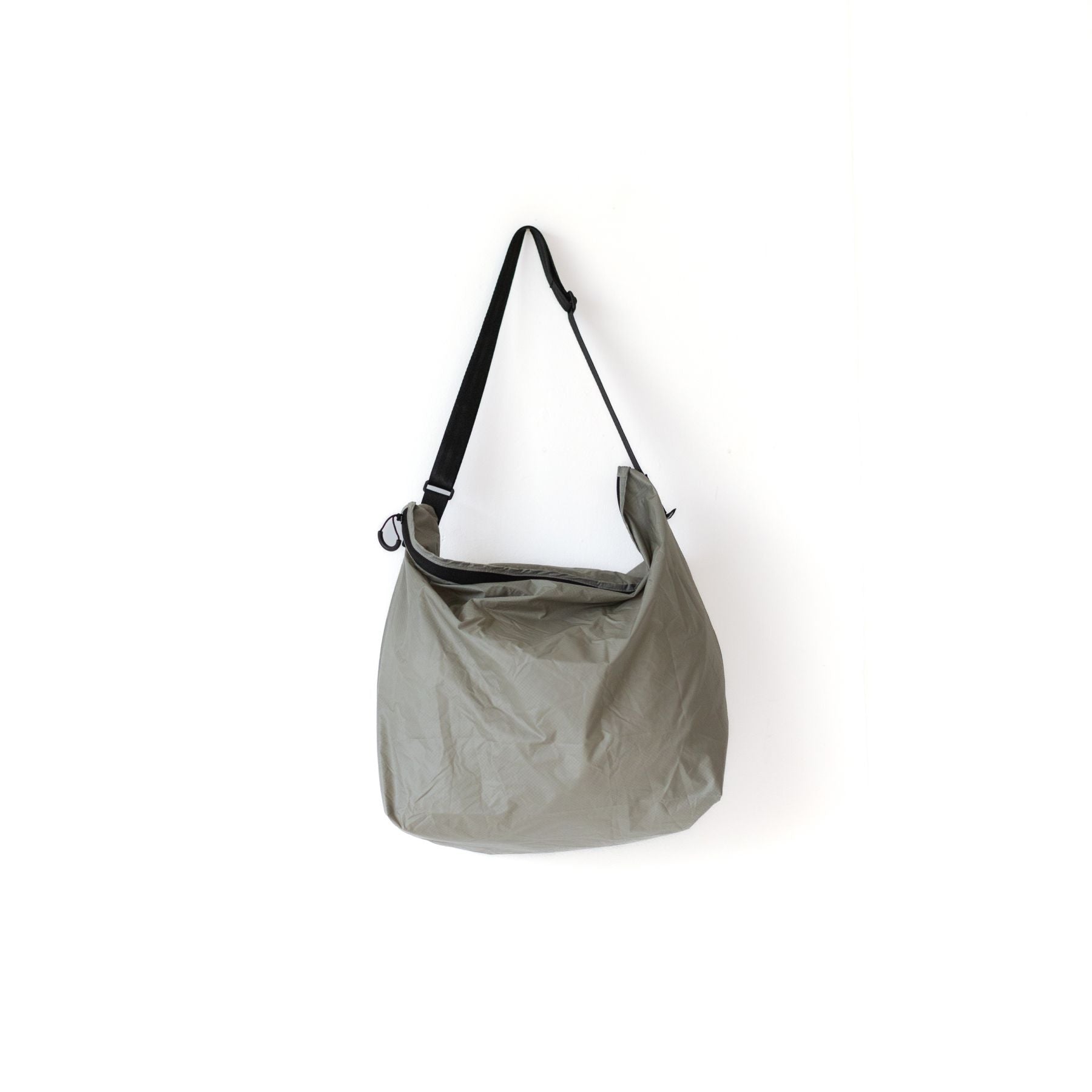 nahe パッカブルショルダーバッグ｜バッグ｜オルネ ド フォイユ公式