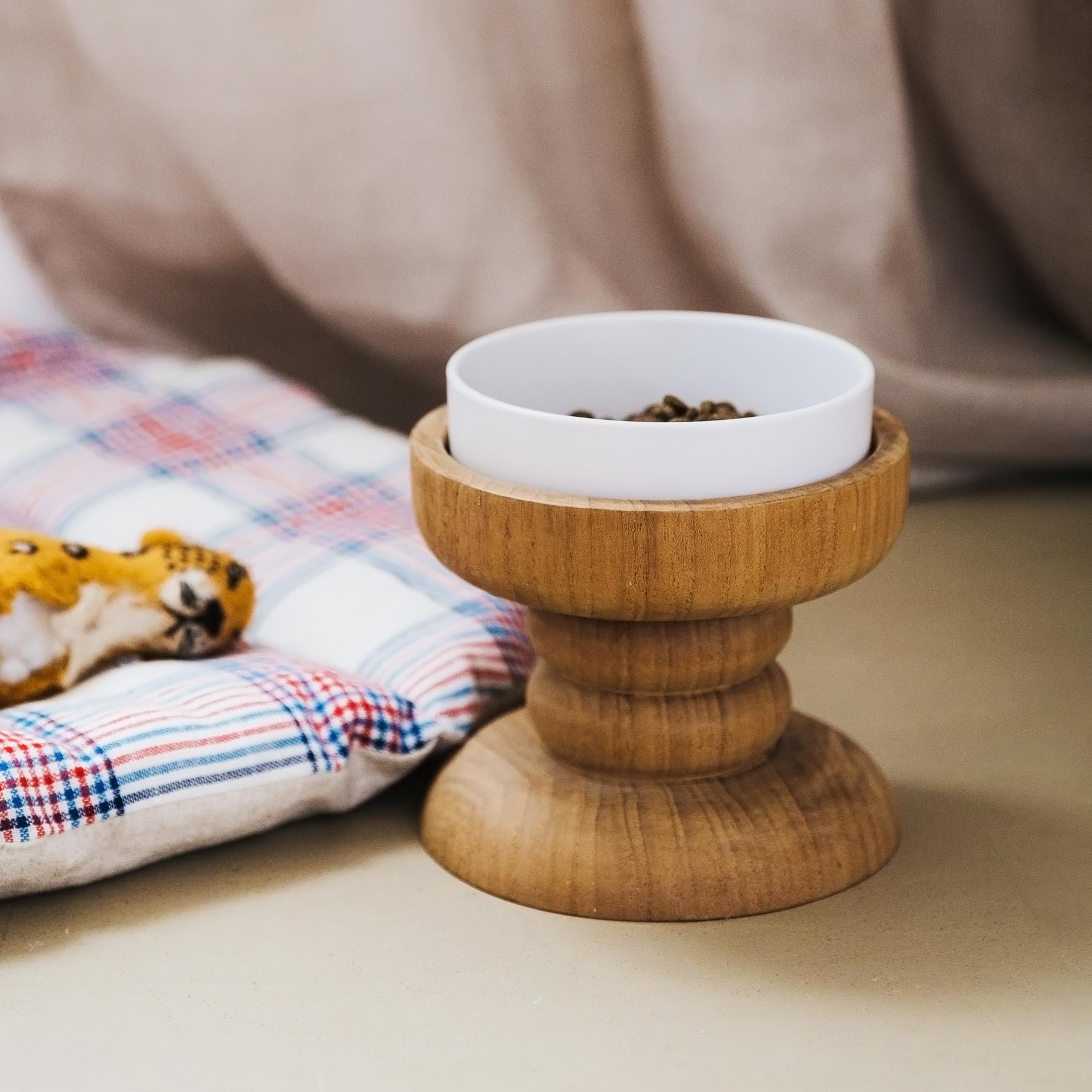 フォイヌ・フードボウルスタンド｜フォイヌ（フードボウル・マット