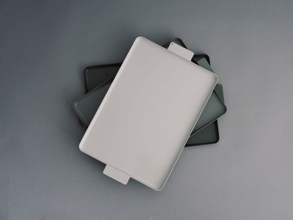 yumiko iihoshi porcelain イイホシユミコ／‘Colored’ aluminum tray square・rectangle