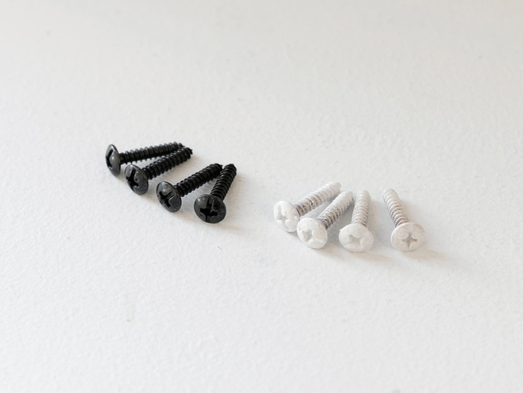 アイアントイレットペーパーホルダー｜インテリアパーツ｜オルネ ド