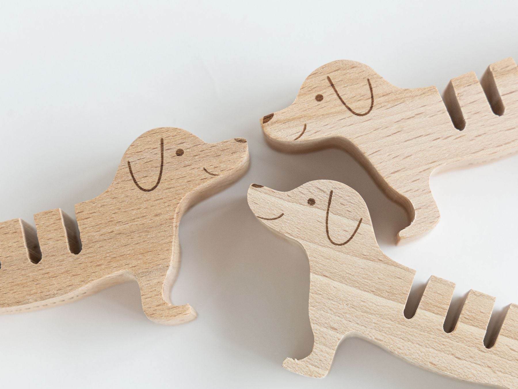 天然木を使用している為、木目には個体差があります。