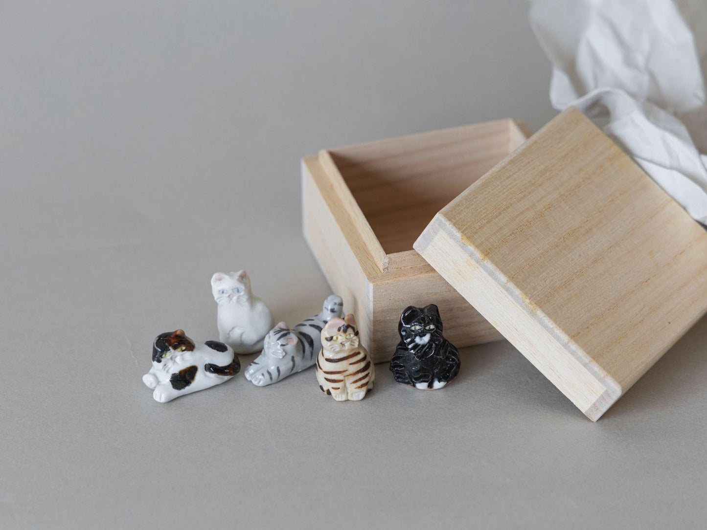 桐のBOXに入れてお届けします