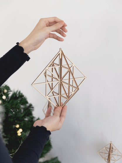 Kito 木製オーナメント