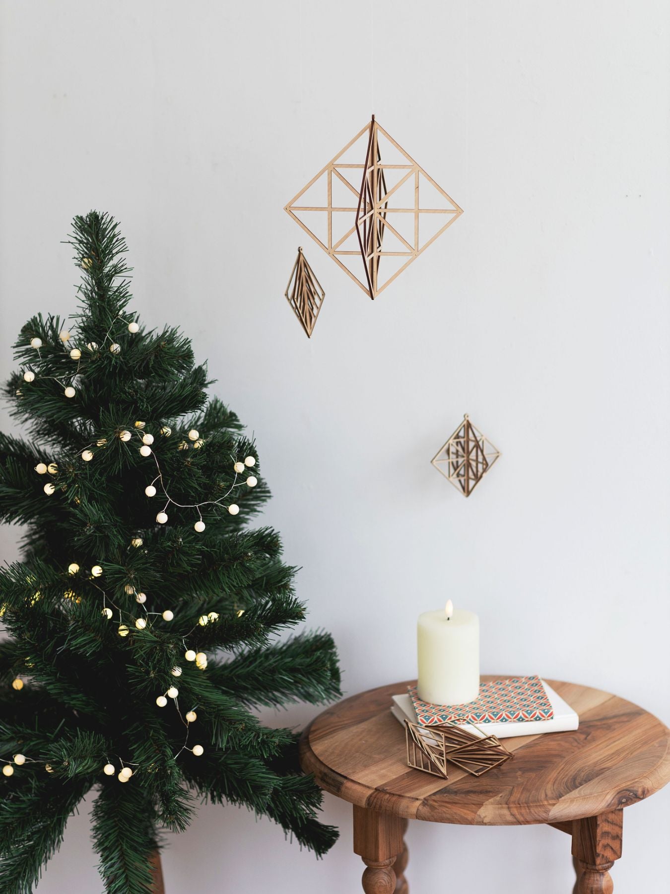 Kito 木製オーナメント