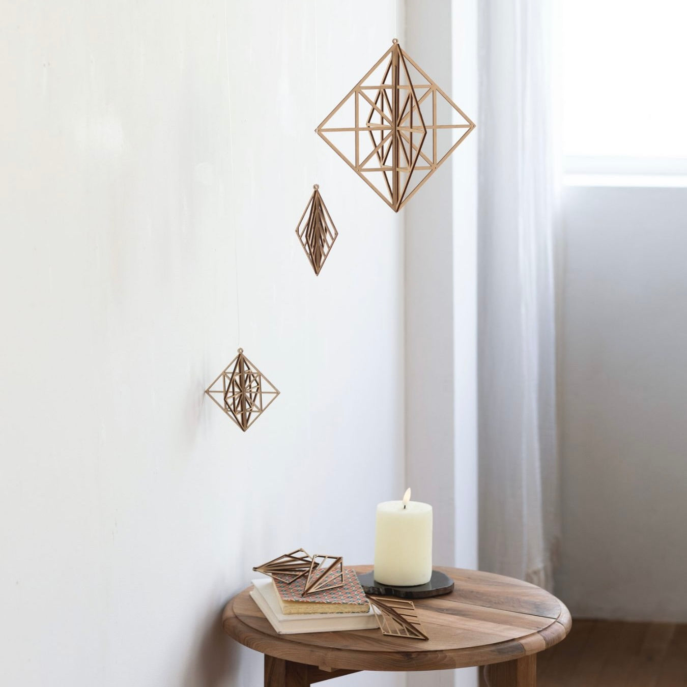 Kito 木製オーナメント