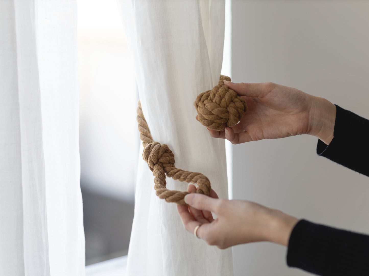 カーテンロープ