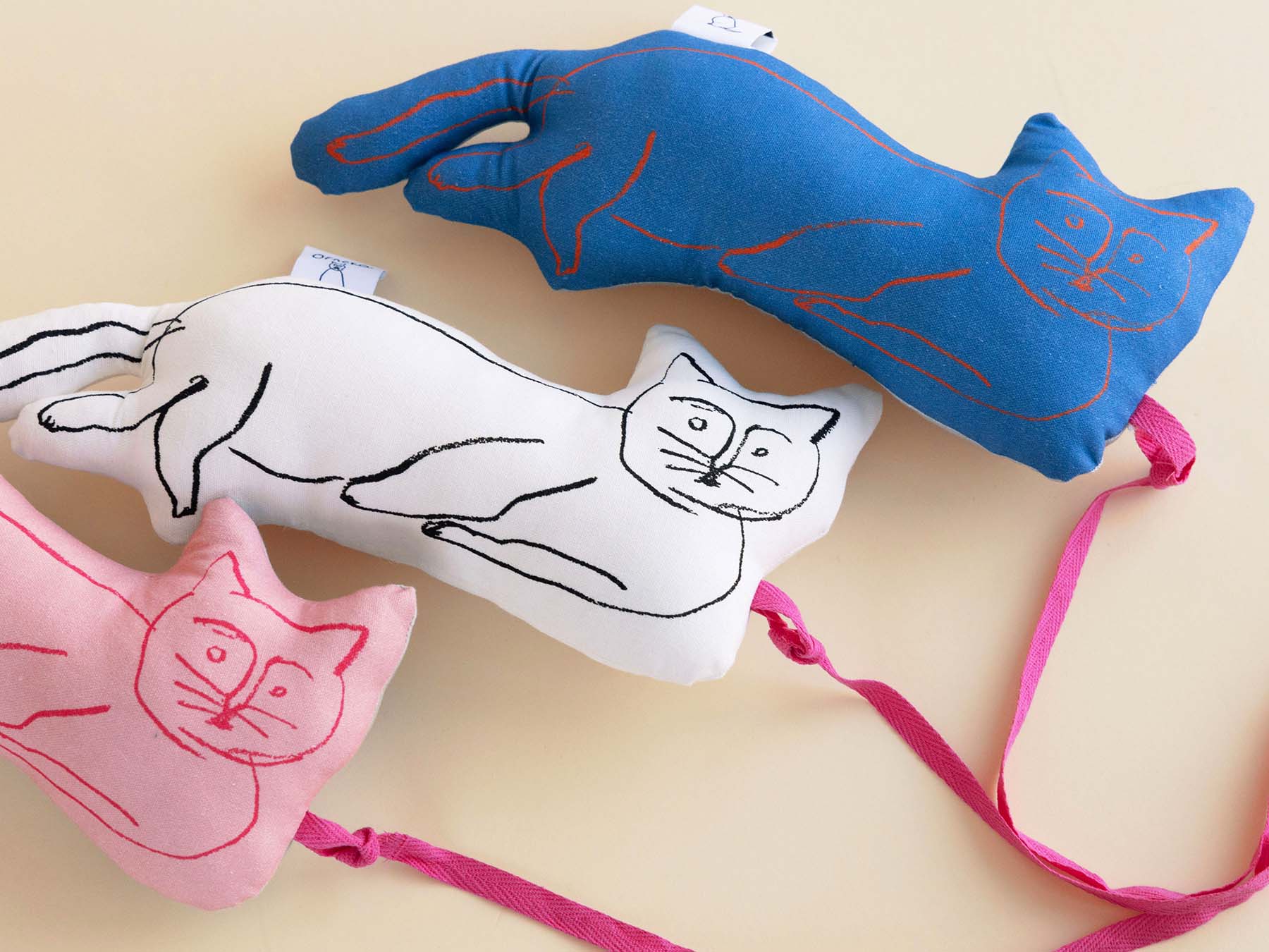 【オルネドフォイユ】猫用 籐製ベッド・チェア、専用オリジナルクッション付き 受注販売】Coral & Tusk × Orneko ラウンドネコベッド｜オルネコ